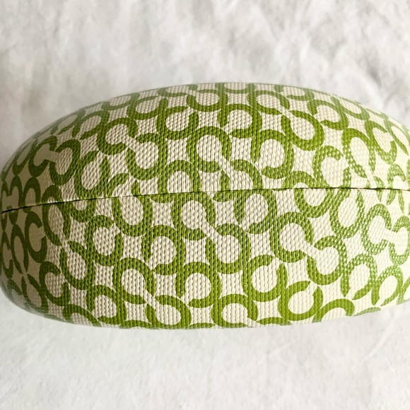 Authentic Coach White Green Logo Sunglasses Case - Picture 4 of 5